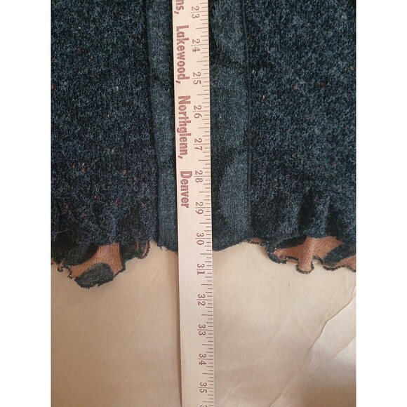 Fleur De Lis Cardigan Sweater Size L Long Full Zip Ruffle Hem Gray Pockets - Picture 4 of 7